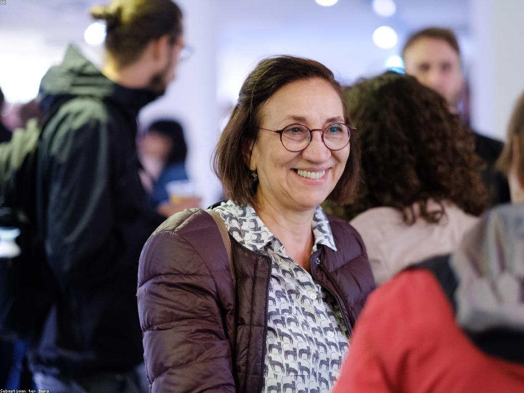 ការយល់ដឹងអំពីព័ត៌មានស្លុត: ការពារភាពជឿជាក់