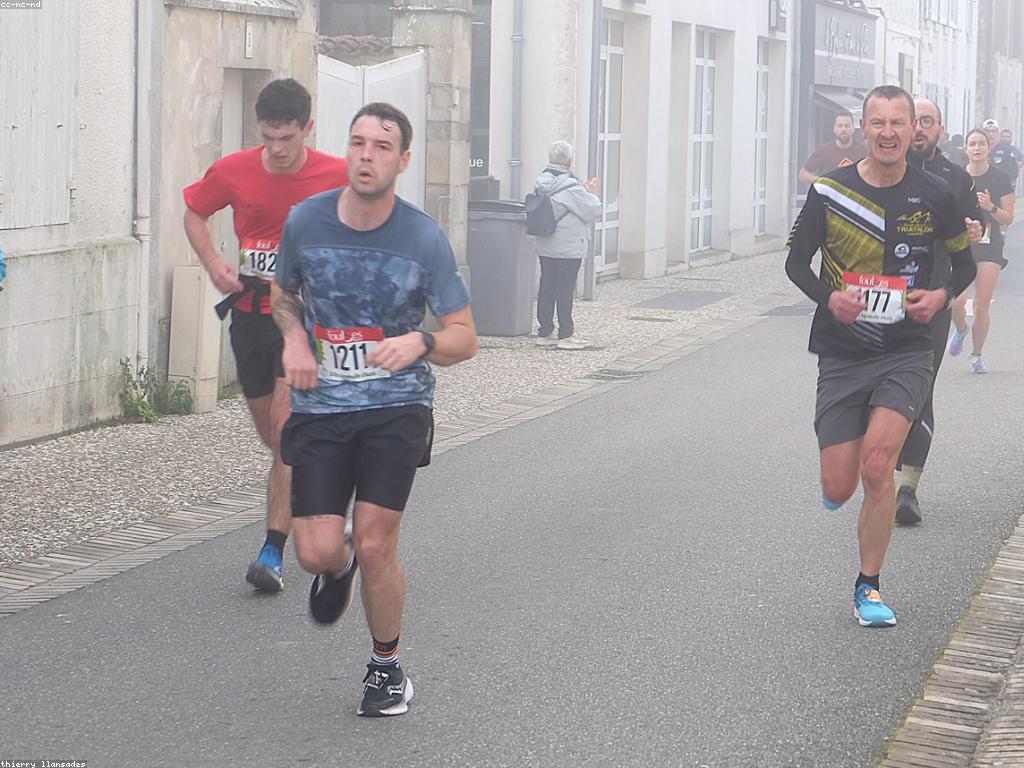 អត្ថប្រយោជន៍នៃការប្រកួតកីឡាស្លុត